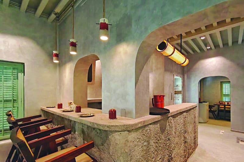 Five Best Restaurants & Bars in Kolkata To Try Now