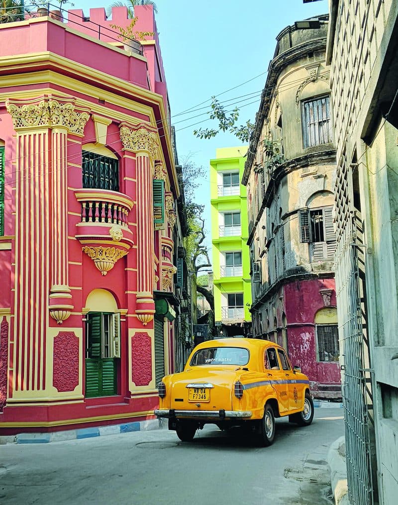 A typical lane in north Kolkata